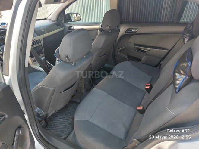 Opel Astra-14