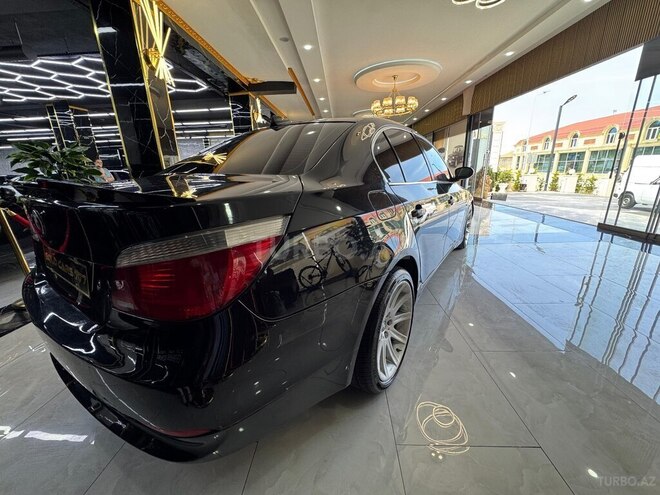 BMW 525-9