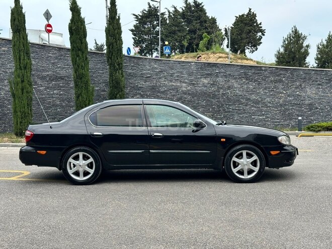 Nissan Maxima-6