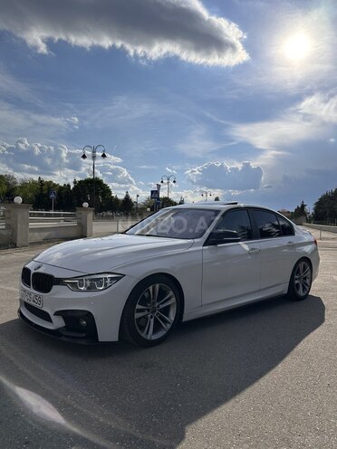 BMW 325-4