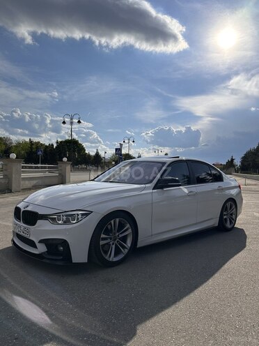 BMW 325-2