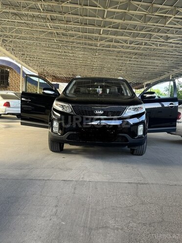 Kia Sorento-1