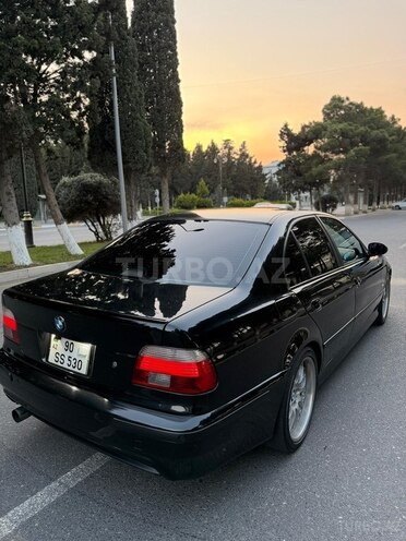 BMW 525-11