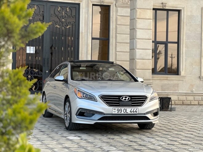 Hyundai Sonata-2