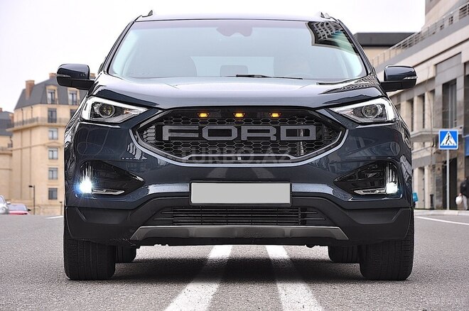 Ford Edge-3