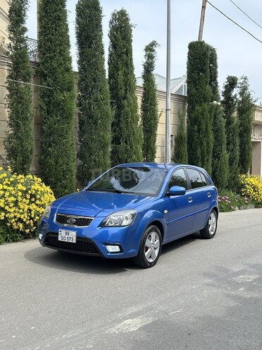 Kia Rio-2