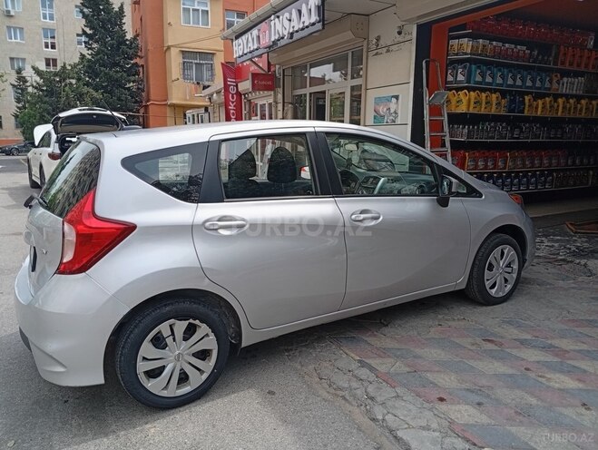 Nissan Note-5