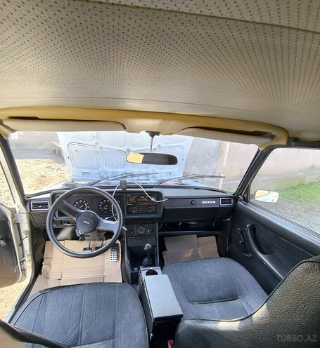 LADA (VAZ) 2107-6