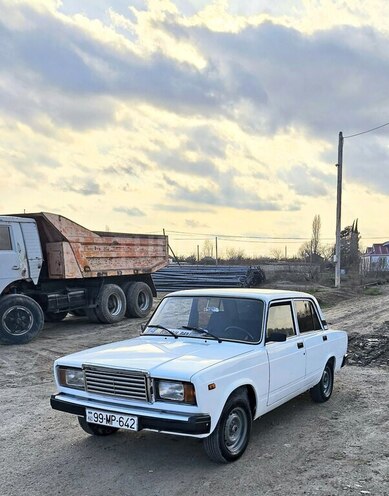 LADA (VAZ) 2107-10