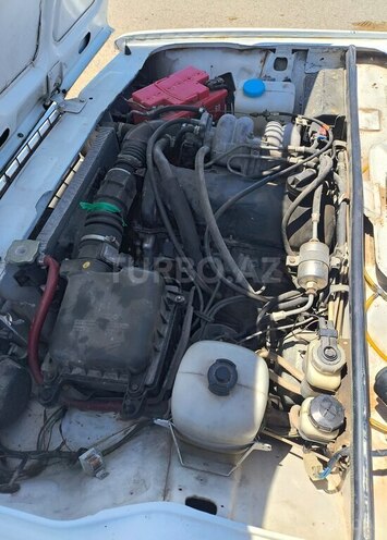 LADA (VAZ) 2107-8