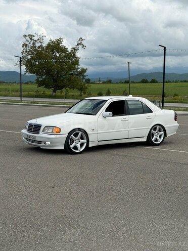 Mercedes C 200-5