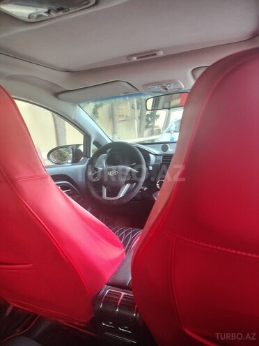 Kia Rio-3