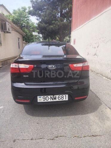 Kia Rio-7