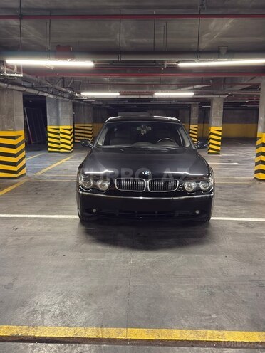 BMW 745-4