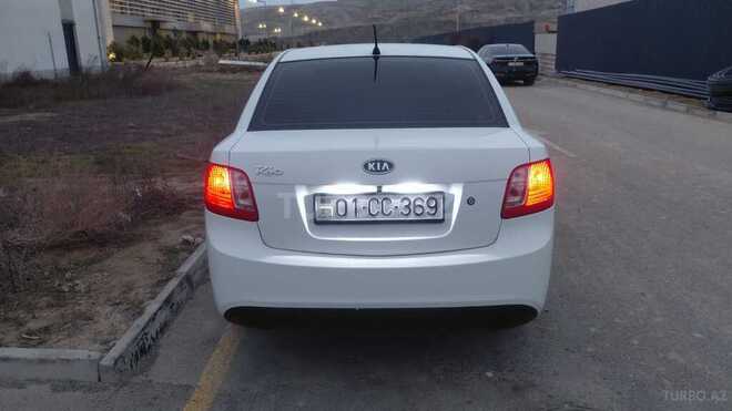 Kia Rio-6