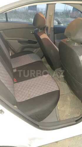 Kia Rio-9