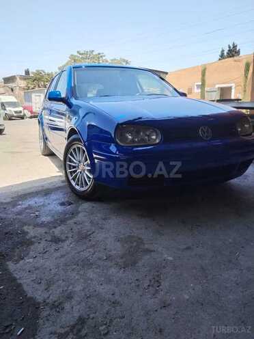 Volkswagen Golf-3