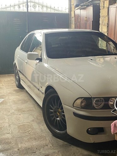 BMW 525-11