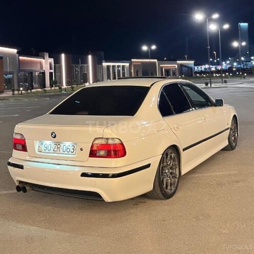 BMW 525-10