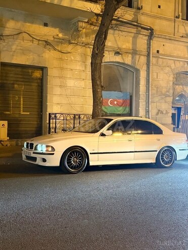 BMW 525-13