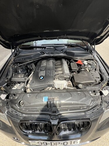 BMW 528-9