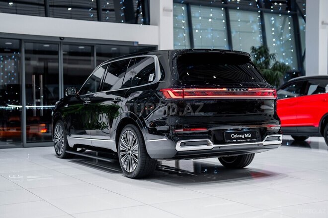 Geely Galaxy M9-8