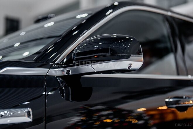 Geely Galaxy M9-6