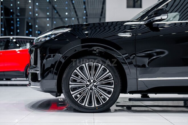 Geely Galaxy M9-5