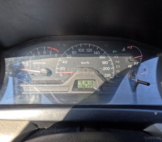Mitsubishi Lancer-14