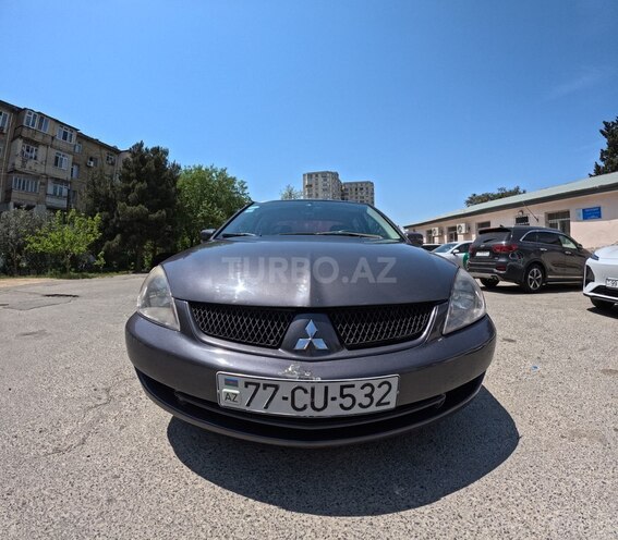 Mitsubishi Lancer-1