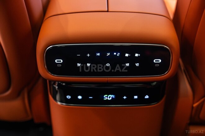 Geely Galaxy M9-20