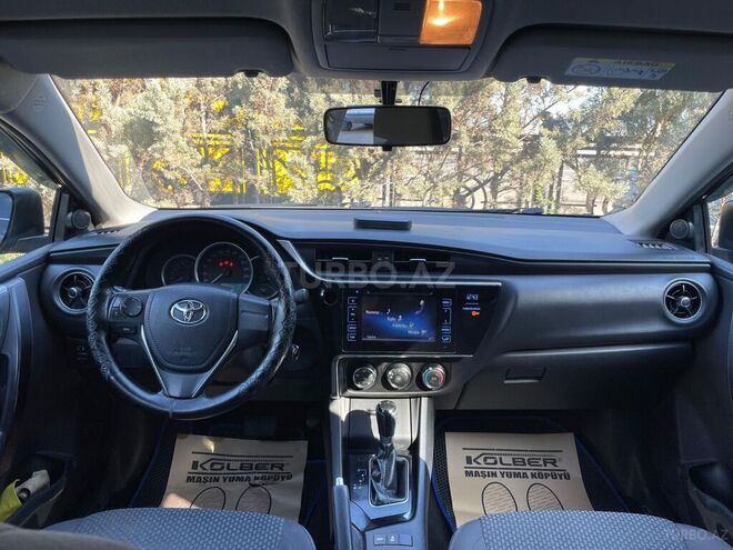 Toyota Corolla-5