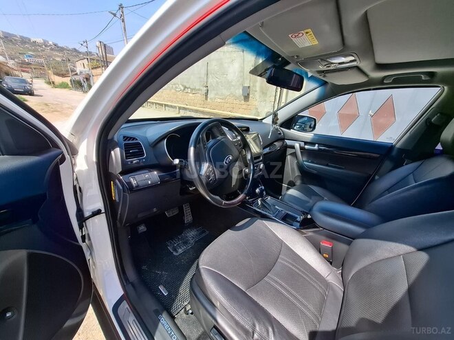 Kia Sorento-10