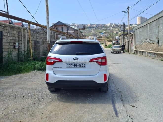 Kia Sorento-2
