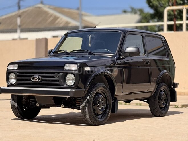 LADA (VAZ) Niva-3