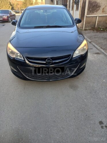 Opel Astra-1