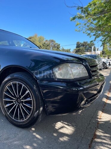 Mercedes C 200-2