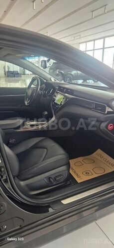 Toyota Camry-3