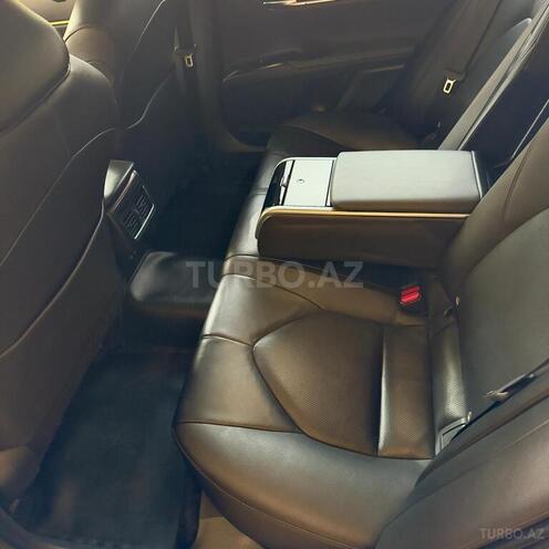 Toyota Camry-10