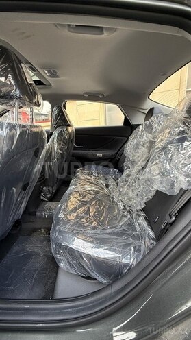 Hyundai Elantra-6
