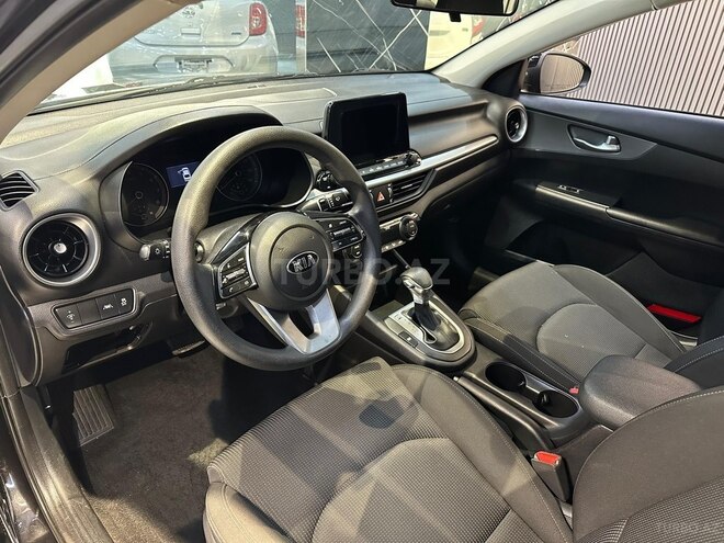 Kia Forte-14