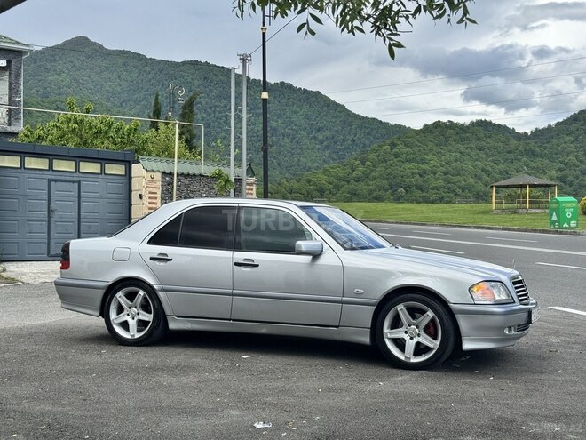 Mercedes C 240-4