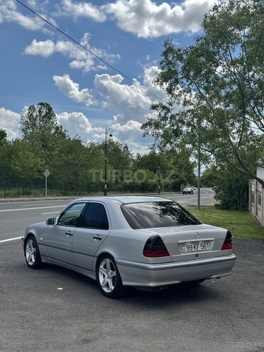 Mercedes C 240-9