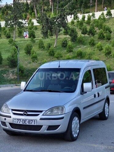 Opel Combo-5