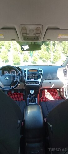 Kia Ceed SW-10
