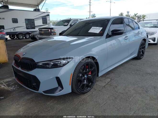 BMW 330-3