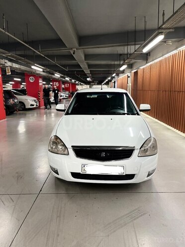 LADA (VAZ) Priora-1