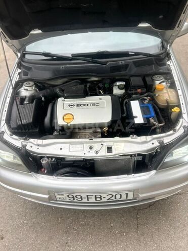 Opel Astra-8