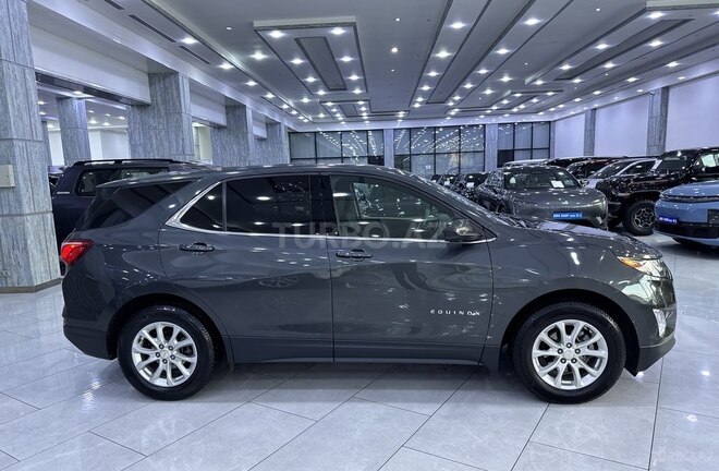 Chevrolet Equinox-4