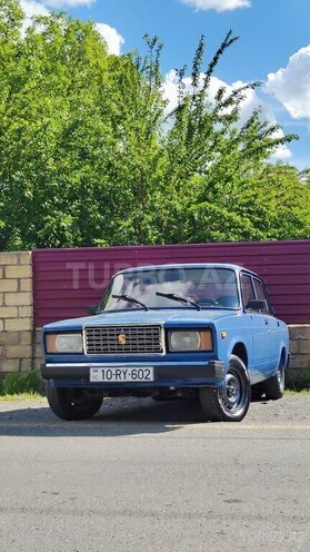 LADA (VAZ) 2107-1